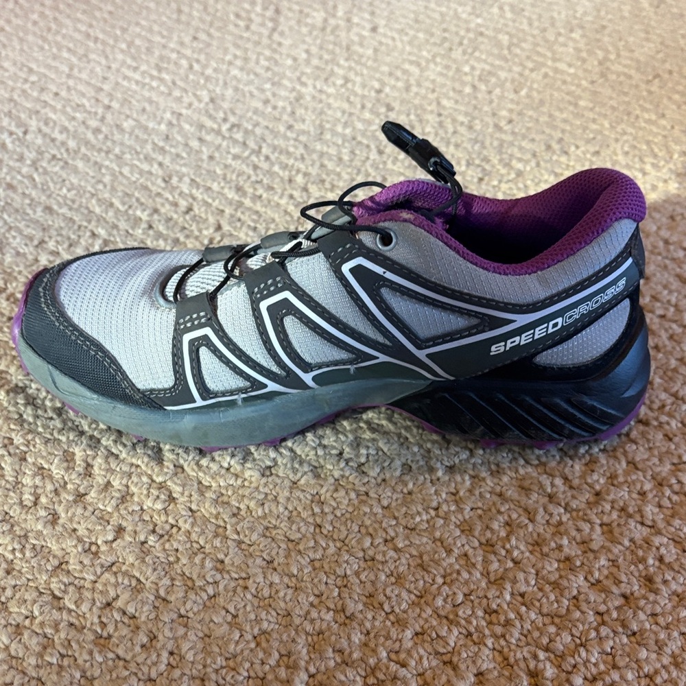 Salomon Gray and Purple Kids Shoes - Picture 4 of 8